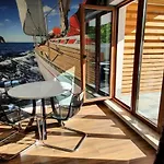 Nadmorskie Baltic Park アパート ステグナ